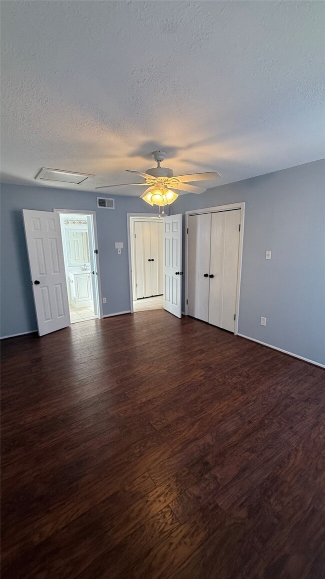 Building Photo - 12707 Marble Dr