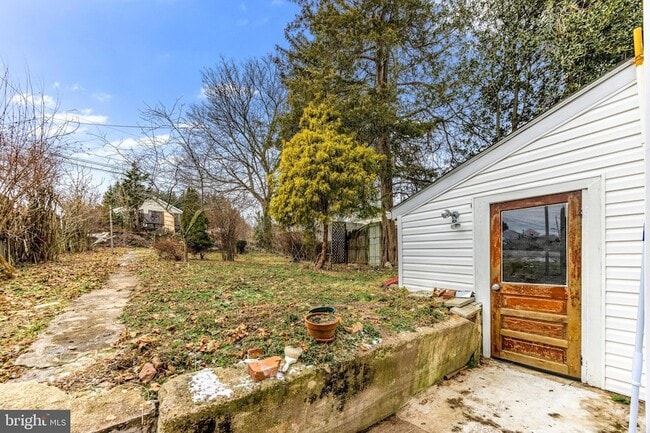 Building Photo - 3110 Main St