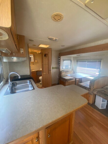 Building Photo - 2900 FL-17