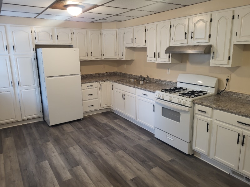 Building Photo - 205 Modisette Ave