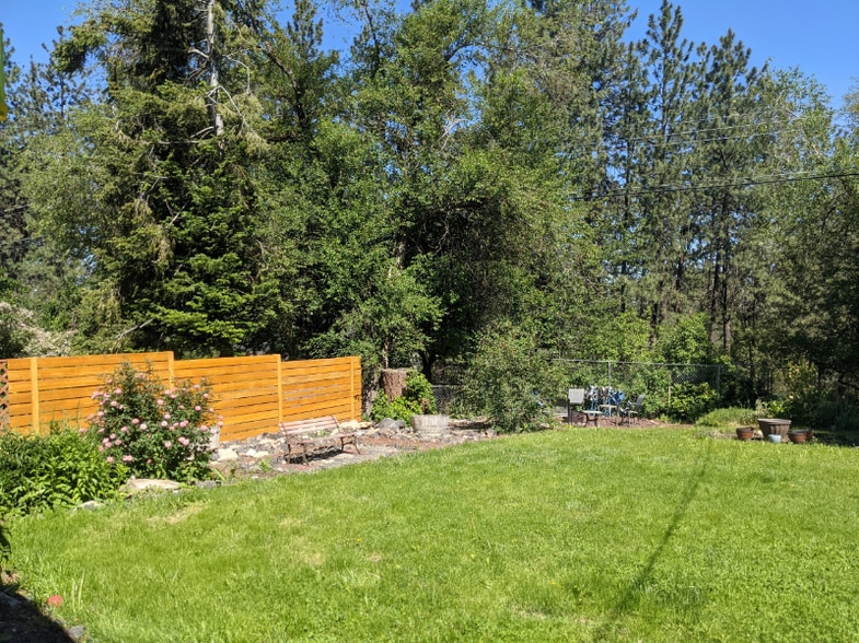 Building Photo - 3823 E 15th Ave