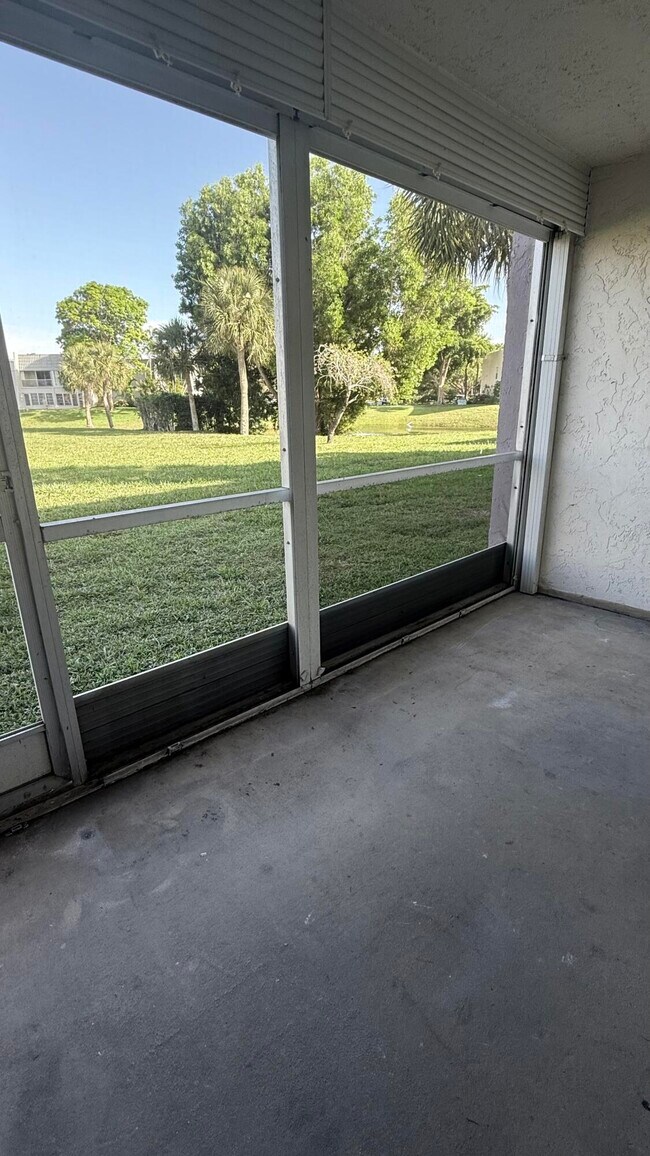 Building Photo - 2828 Casita Way