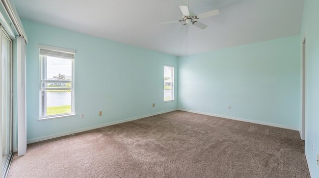 Building Photo - 515 South Valencia Cir SW