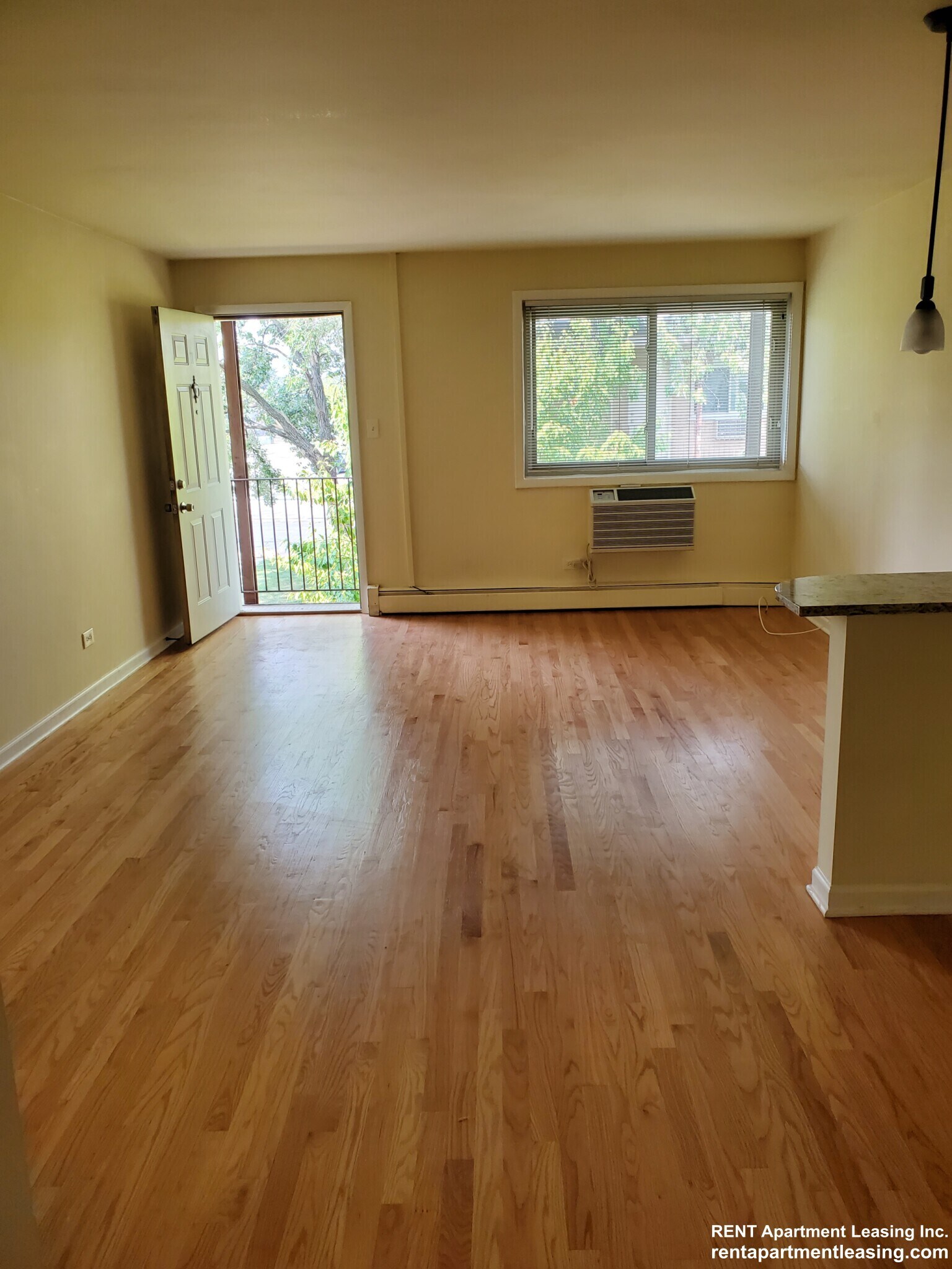 Building Photo - 8504 Waukegan Rd