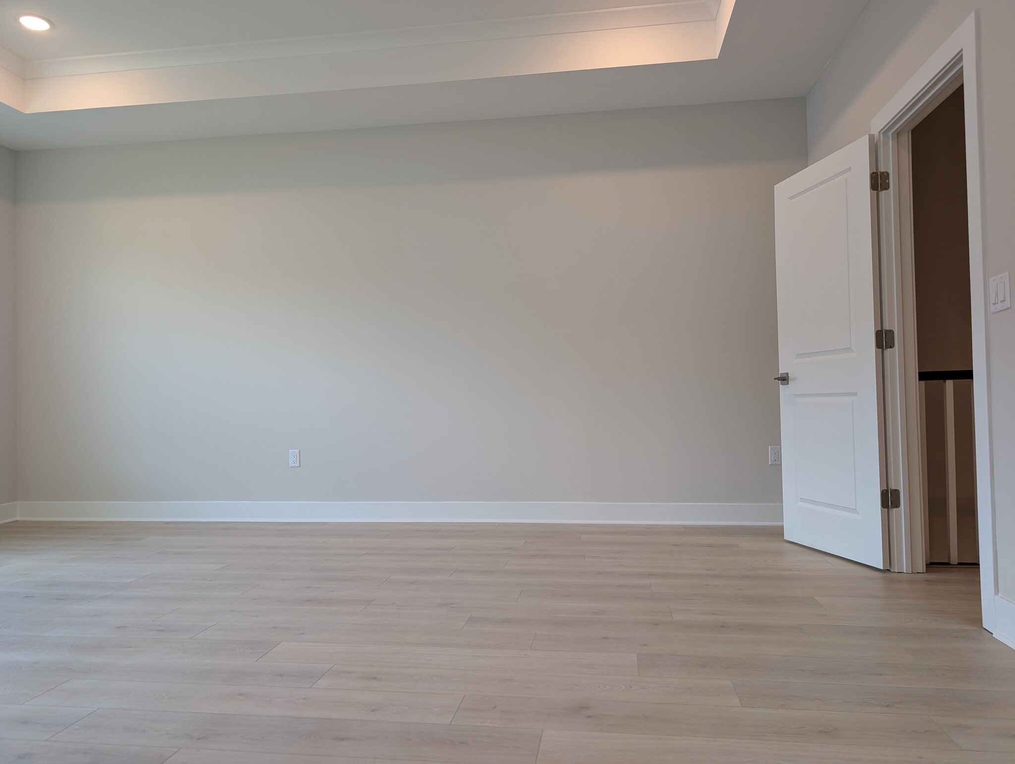 Building Photo - 3703 Jordan Dr