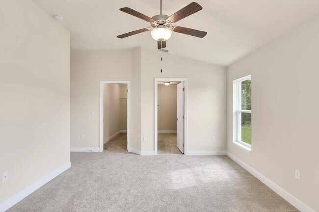 Building Photo - 5331 Vespera St