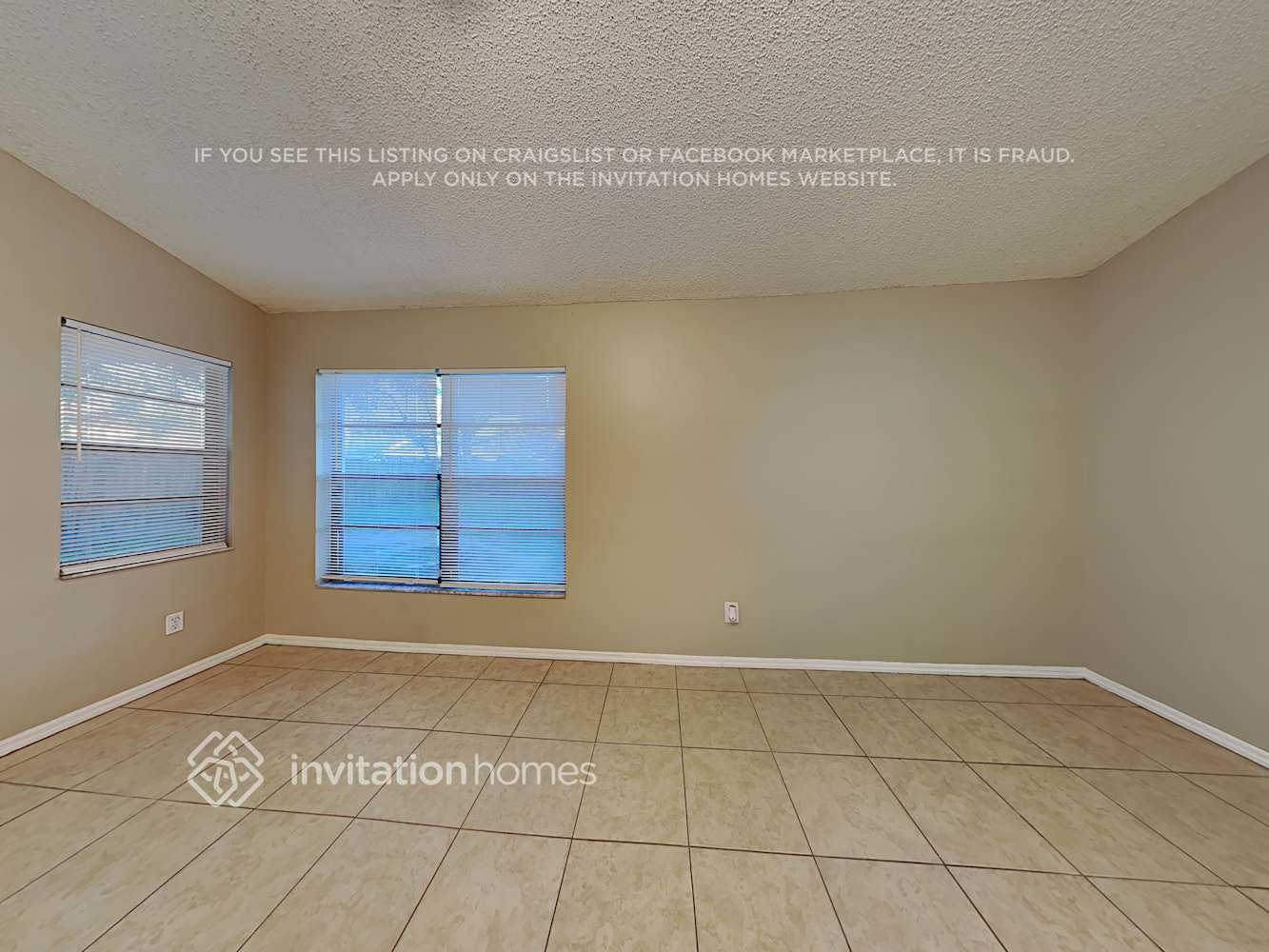 Building Photo - 10916 Carnelian Ln