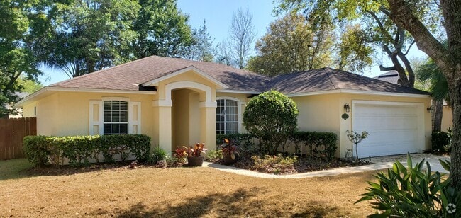 Building Photo - 284 W Silverthorn Ln