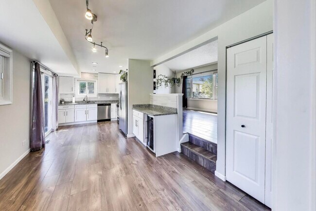 Building Photo - 3114 Timber Hill Ln