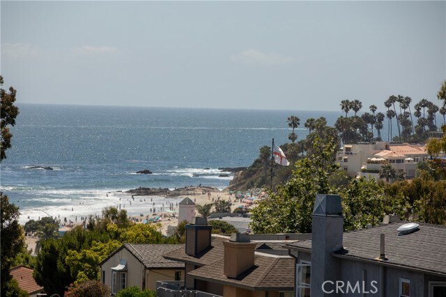 Building Photo - 464 Bent St