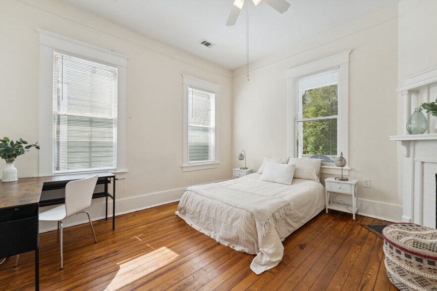 Bedroom #2 - 11 E 39th St