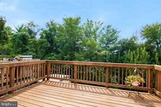 Building Photo - 1947 Winslow Ct