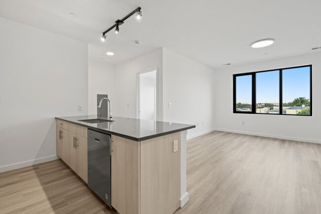 Building Photo - TFG 117-121 Prospect Urban Renewal