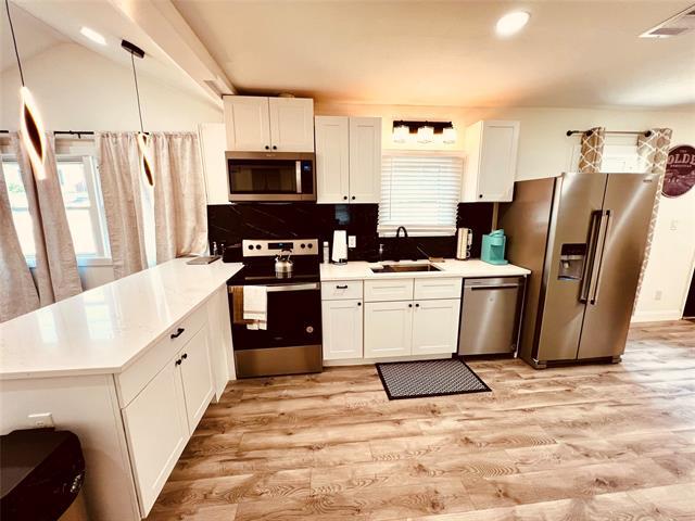 Building Photo - 2859 W Brooklyn Ave