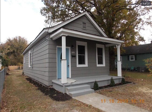 Building Photo - 2406 Halifax Ave