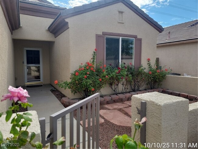 Building Photo - 2331 Bildad Dr