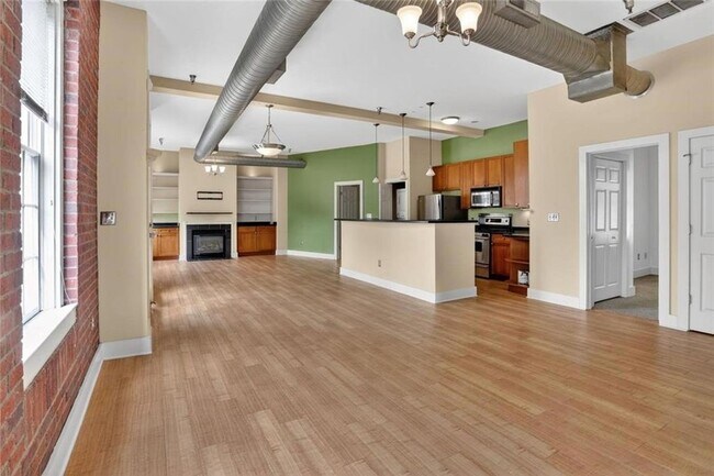 Building Photo - 1162 Ponce De Leon Ave NE