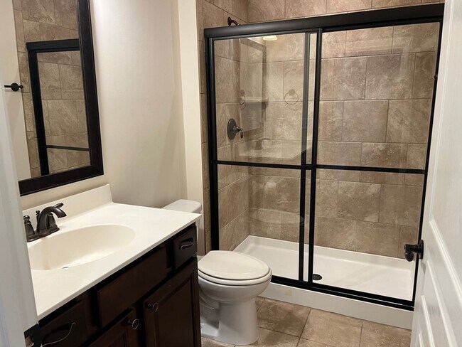 Building Photo - Private Stunning Views from this Beautiful...