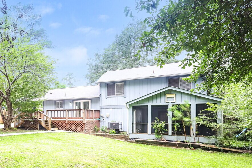 Building Photo - 9036 Sterling Ridge Ln