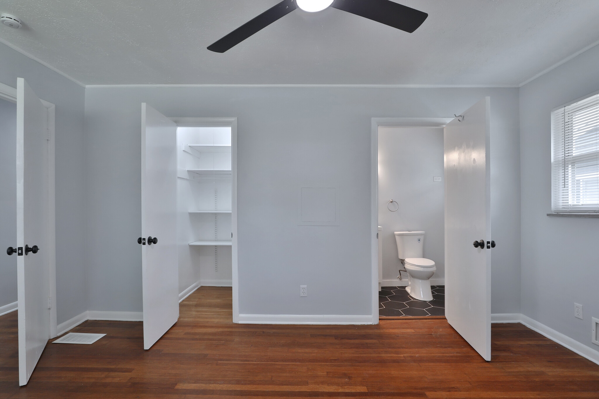 Building Photo - 4474 Starrett Rd