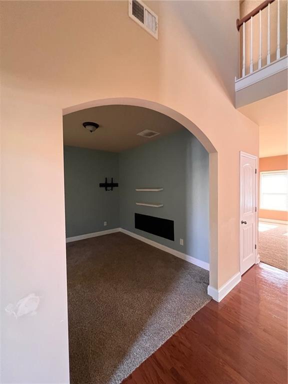 Building Photo - 3562 Fallen Oak Dr