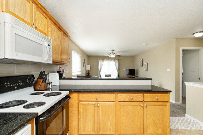 Building Photo - 1401 Sundance Dr