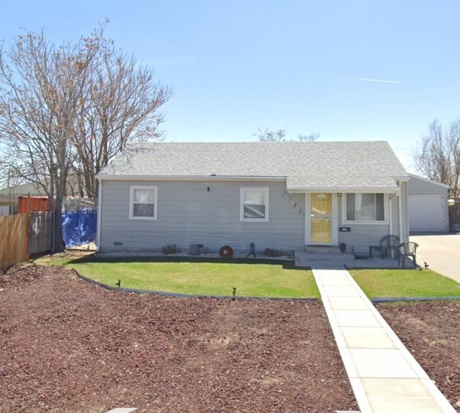 Building Photo - 2180 Oak Pl