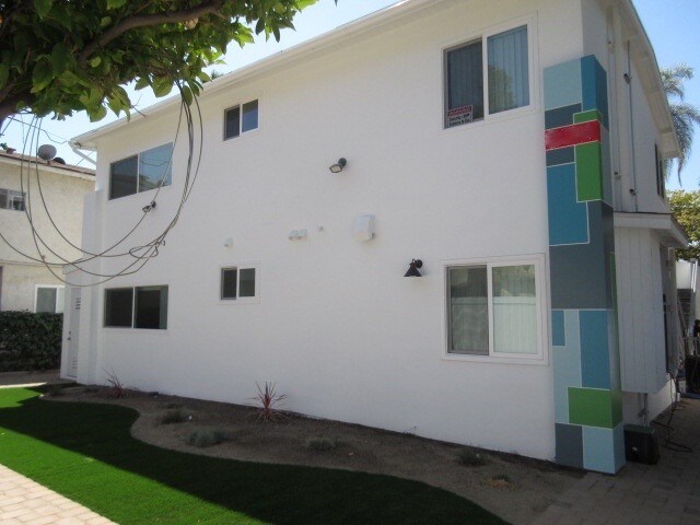Building Photo - 7218 Whittier Blvd