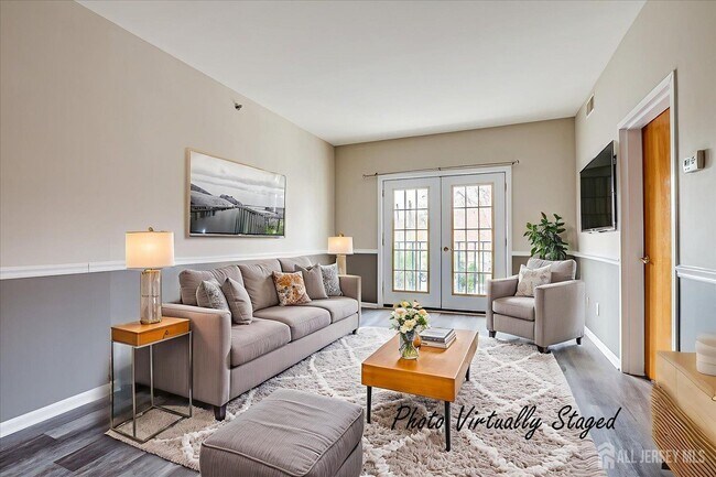 Building Photo - 160 Durham Ave