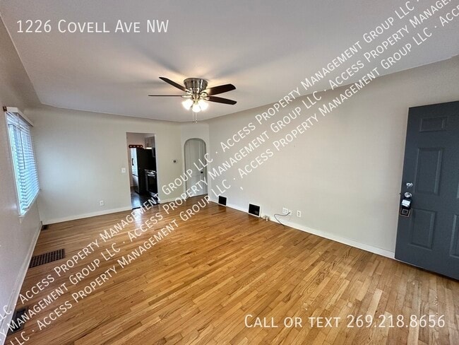 Building Photo - 1226 Covell Ave NW