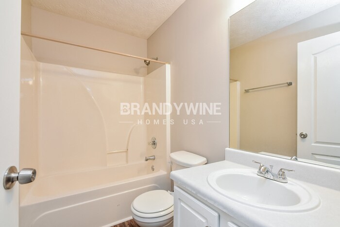 Building Photo - 101 Bond Lake Dr