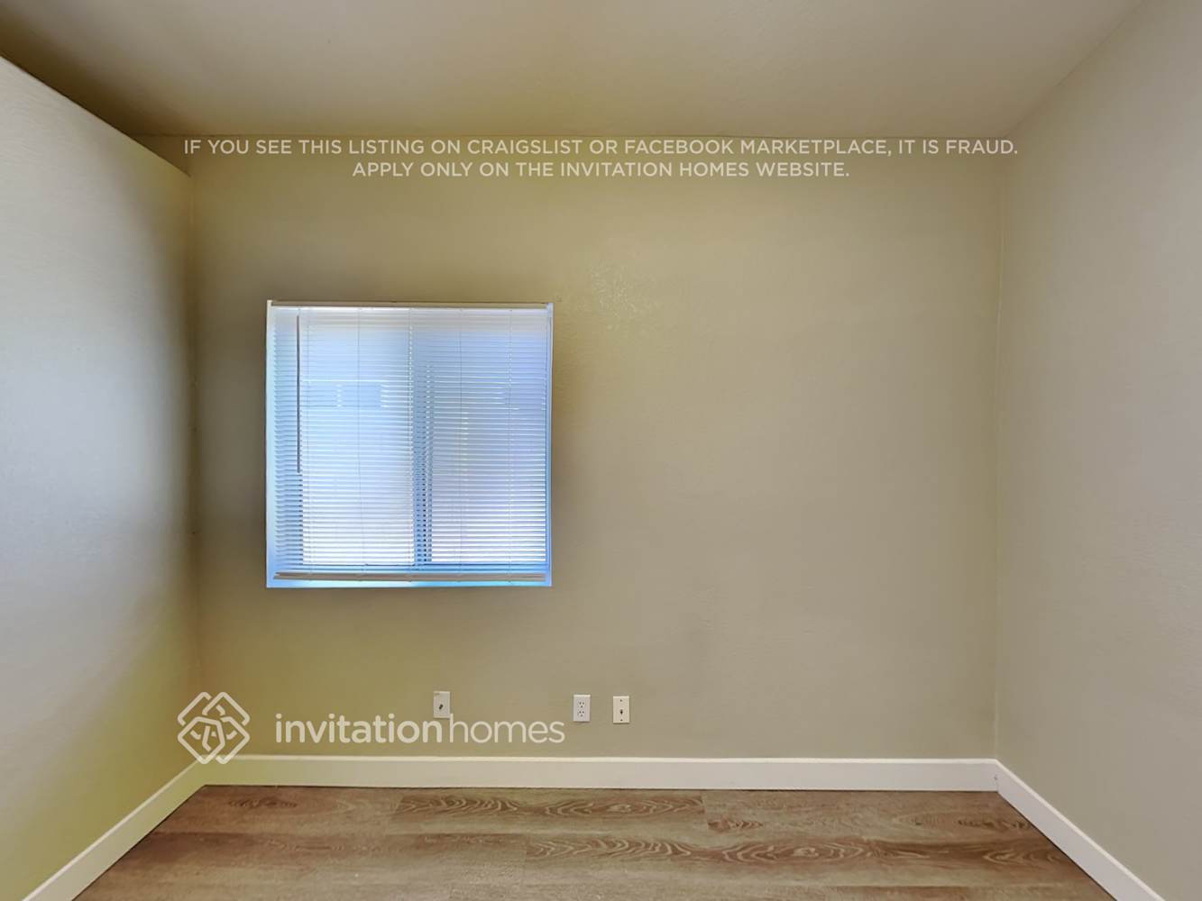 Building Photo - 710 S Catalina St