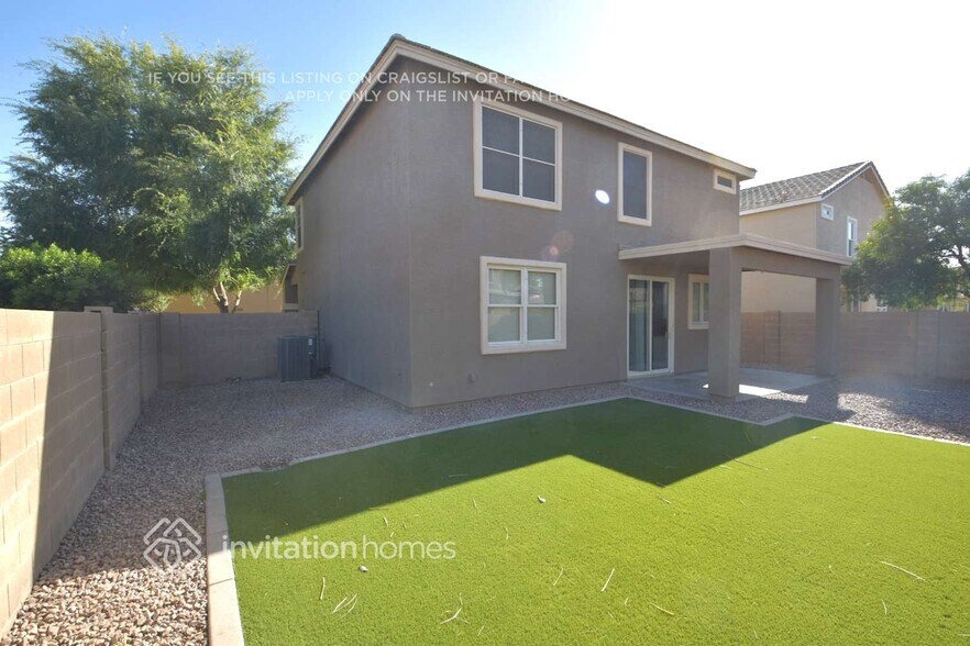 Building Photo - 17174 W Tara Ln