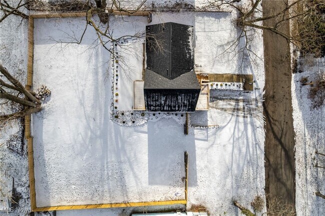 Building Photo - 3101 Wagoner St