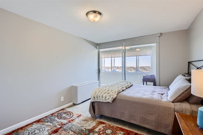 Building Photo - Fully Furnished Denver Apartment Near City Park, Cherry Creek & Congress Park