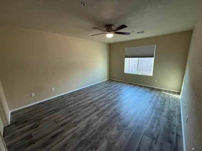 Building Photo - 7375 E 39th St