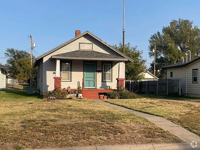 Building Photo - 505 Dorrance St
