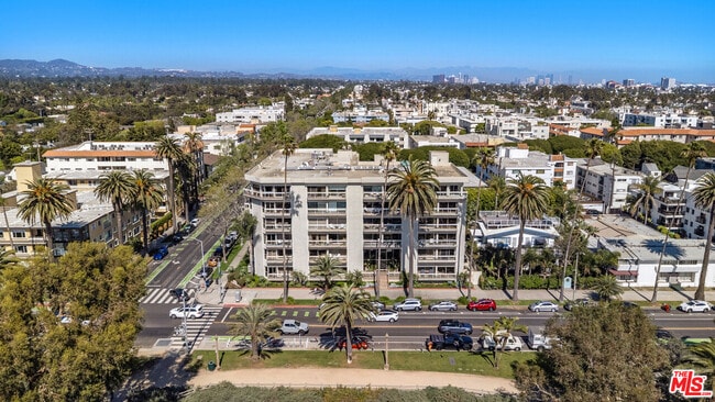 Building Photo - 801 Ocean Ave