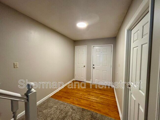 Building Photo - 2139 Holt St