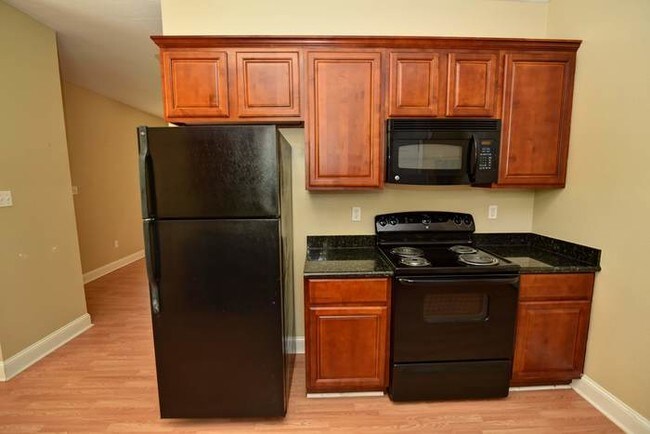 Building Photo - 719 42nd Ave