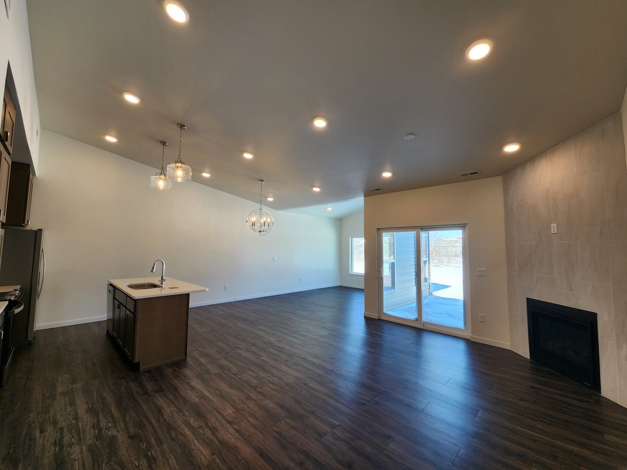 Building Photo - 812 7th St SW