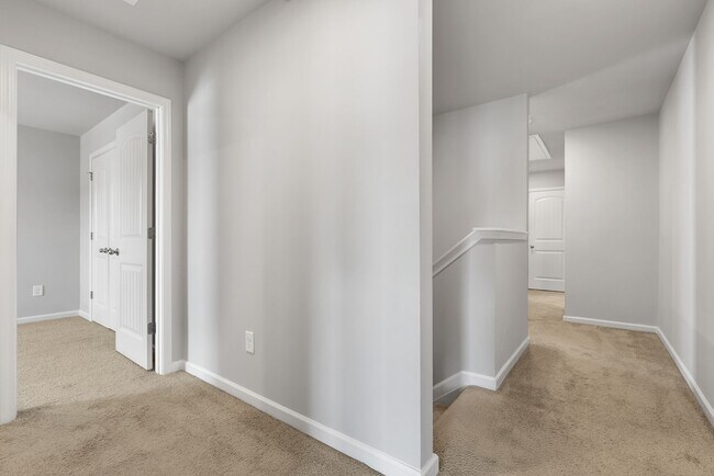 Building Photo - Southgrove