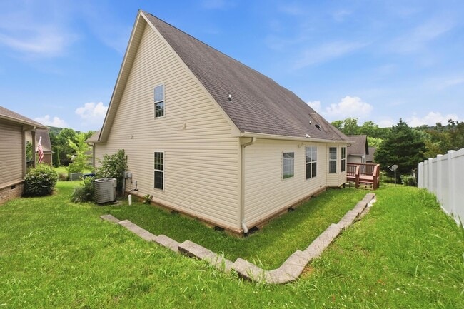 Building Photo - 5343 Asher Village Dr