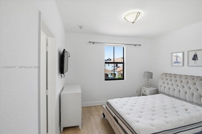 Building Photo - 9777 NW 8th St