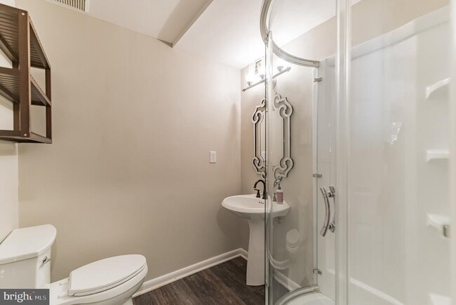 Building Photo - 1518 Poplar Grove Dr