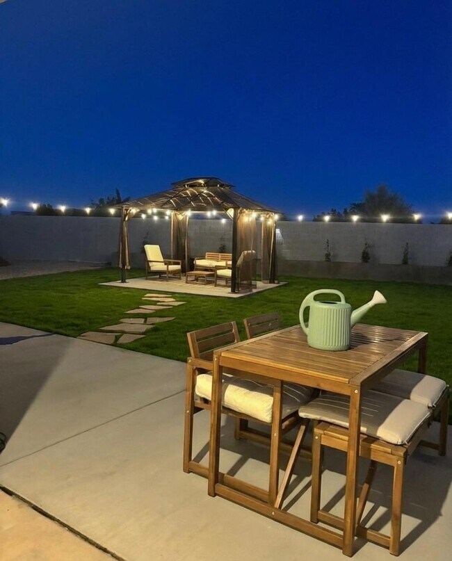 Building Photo - 3588 Sequoia St