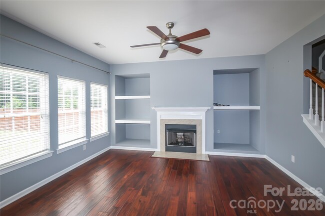 Building Photo - 15120 Callow Forest Dr