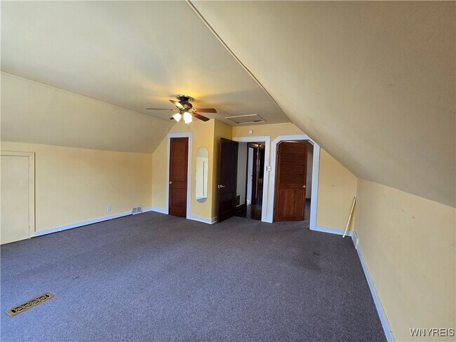 Building Photo - 137 Commonwealth Ave