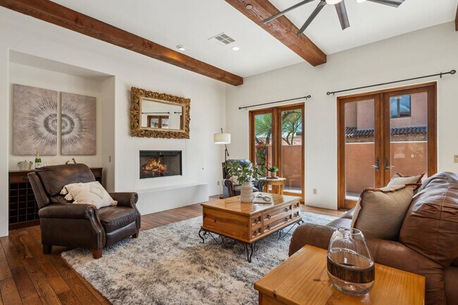 Building Photo - 7701 E Golden Eagle Cir