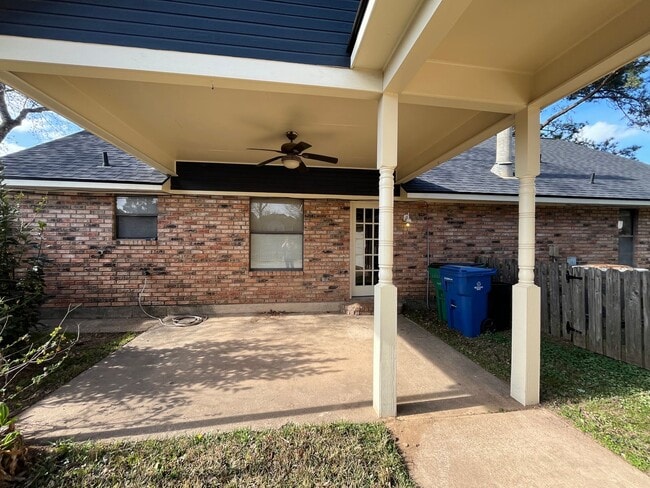 Building Photo - 3321 Colquitt Rd
